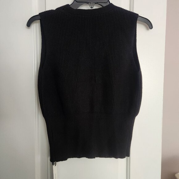 NWT - Commense Metal Buckle Waisted Sweater Vest - Black - Size Small (US 4) - Picture 6 of 8
